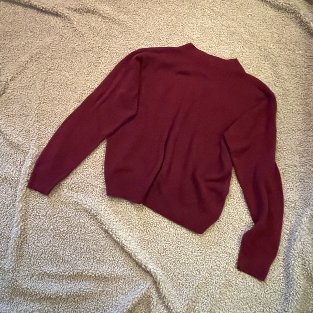 Womens | Sweater | Maroon, wine color | Size: small
